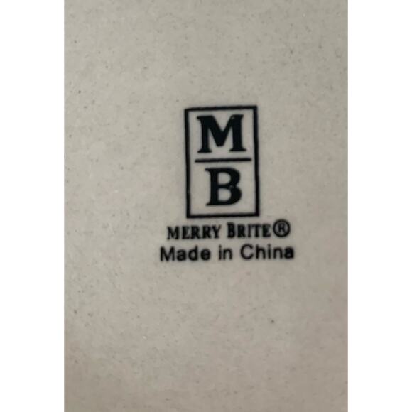 3 Merry Brite Christmas Small Ceramic Mugs Canister Lids W Seals No Handles Vtg - Picture 5 of 5